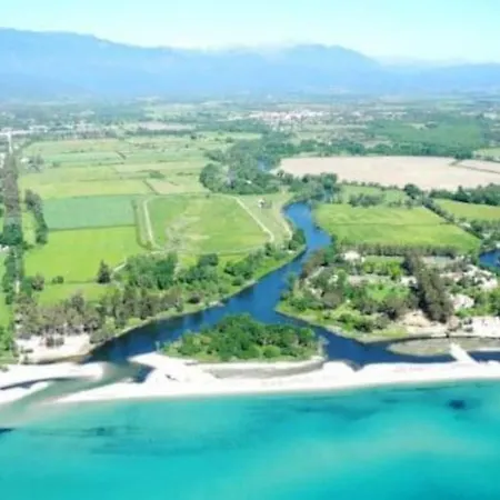 Cote Orientale : Mare E Monte Apartment *